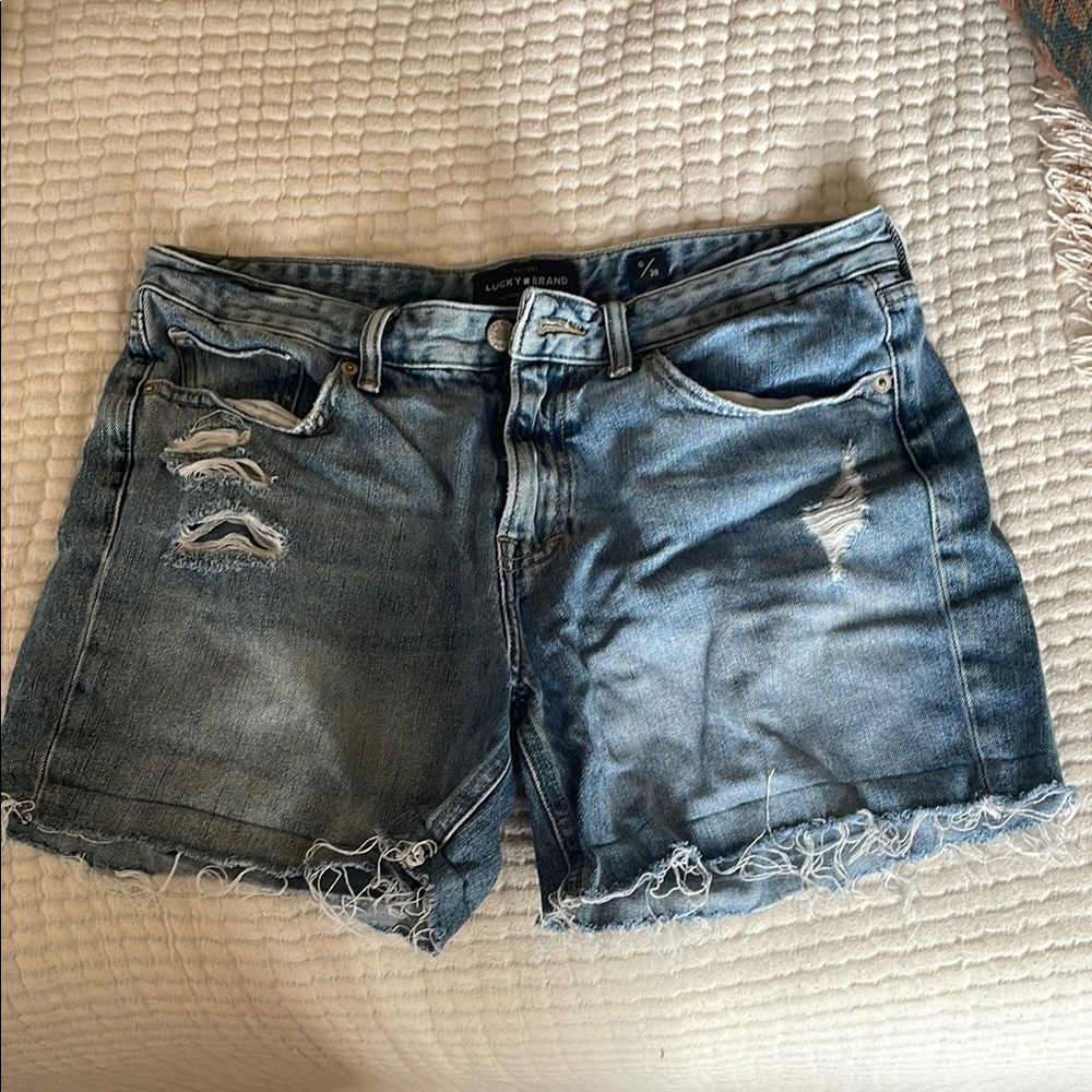 Lucky Brand the boyfriend short Distressed Blue Denim Shorts Sz 6